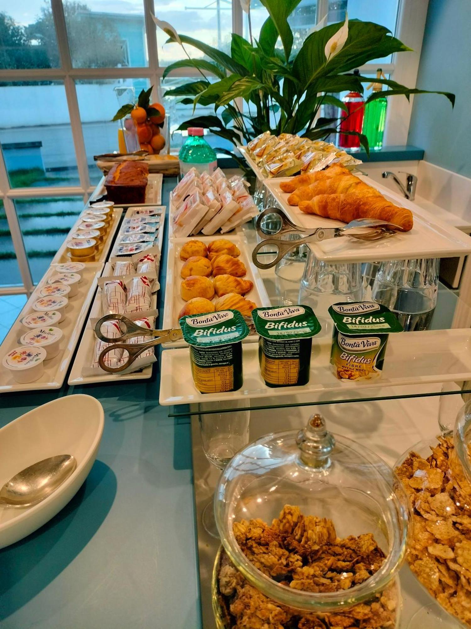 Villa Oteri Rooms & Bistrot Баколи Екстериор снимка