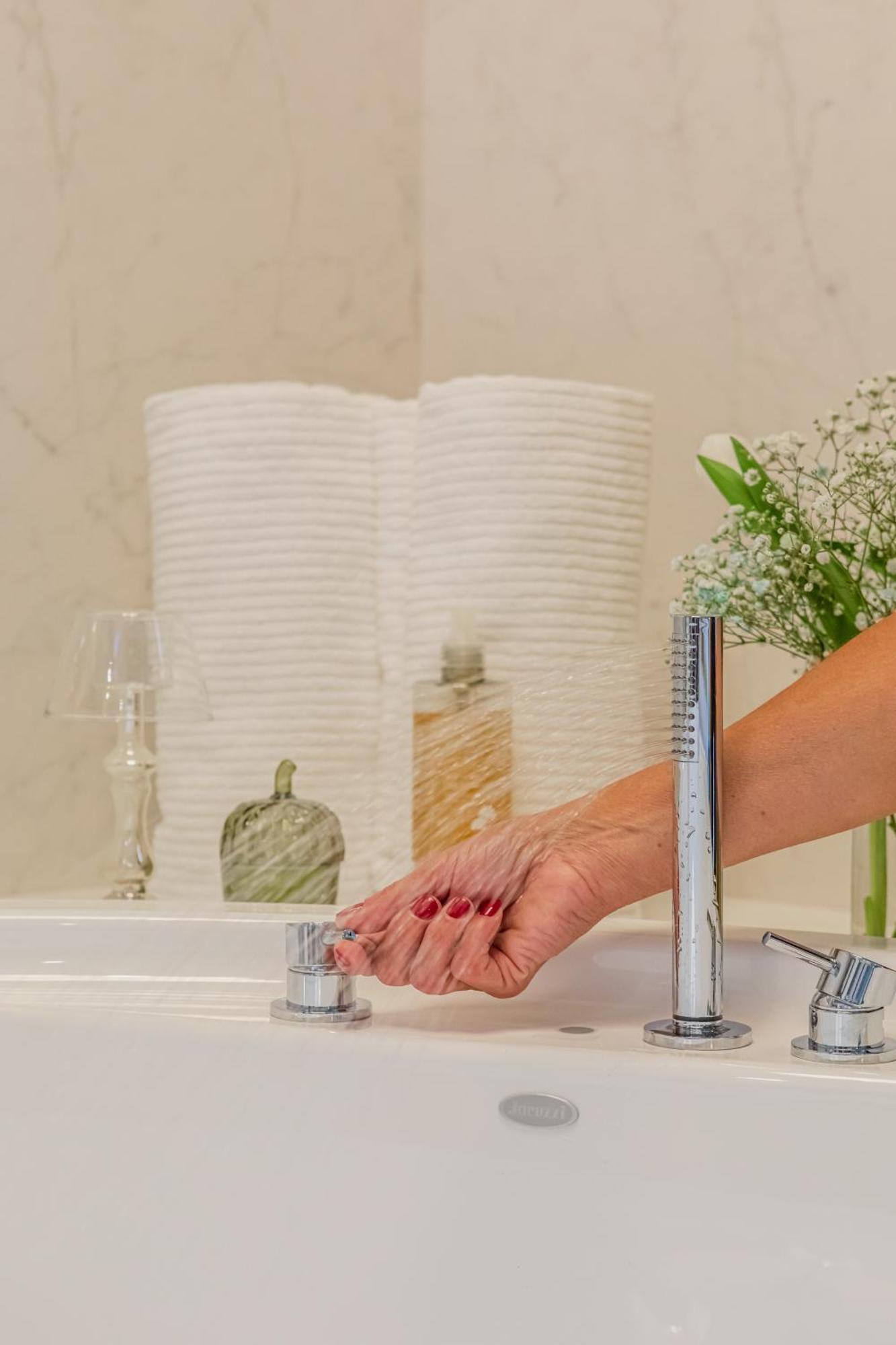 Villa Oteri Rooms & Bistrot Баколи Екстериор снимка